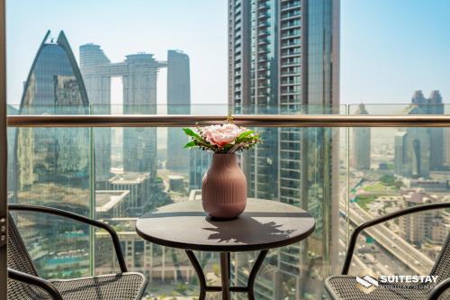 Fashion avenue Dubai Mall -The Residence
