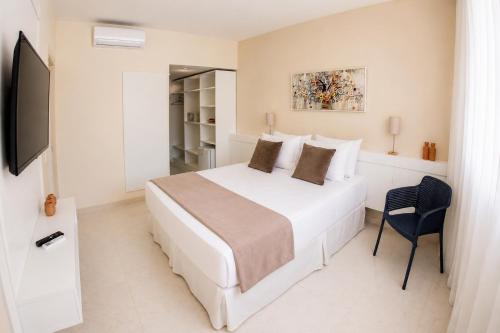 Orange Praia Hotel