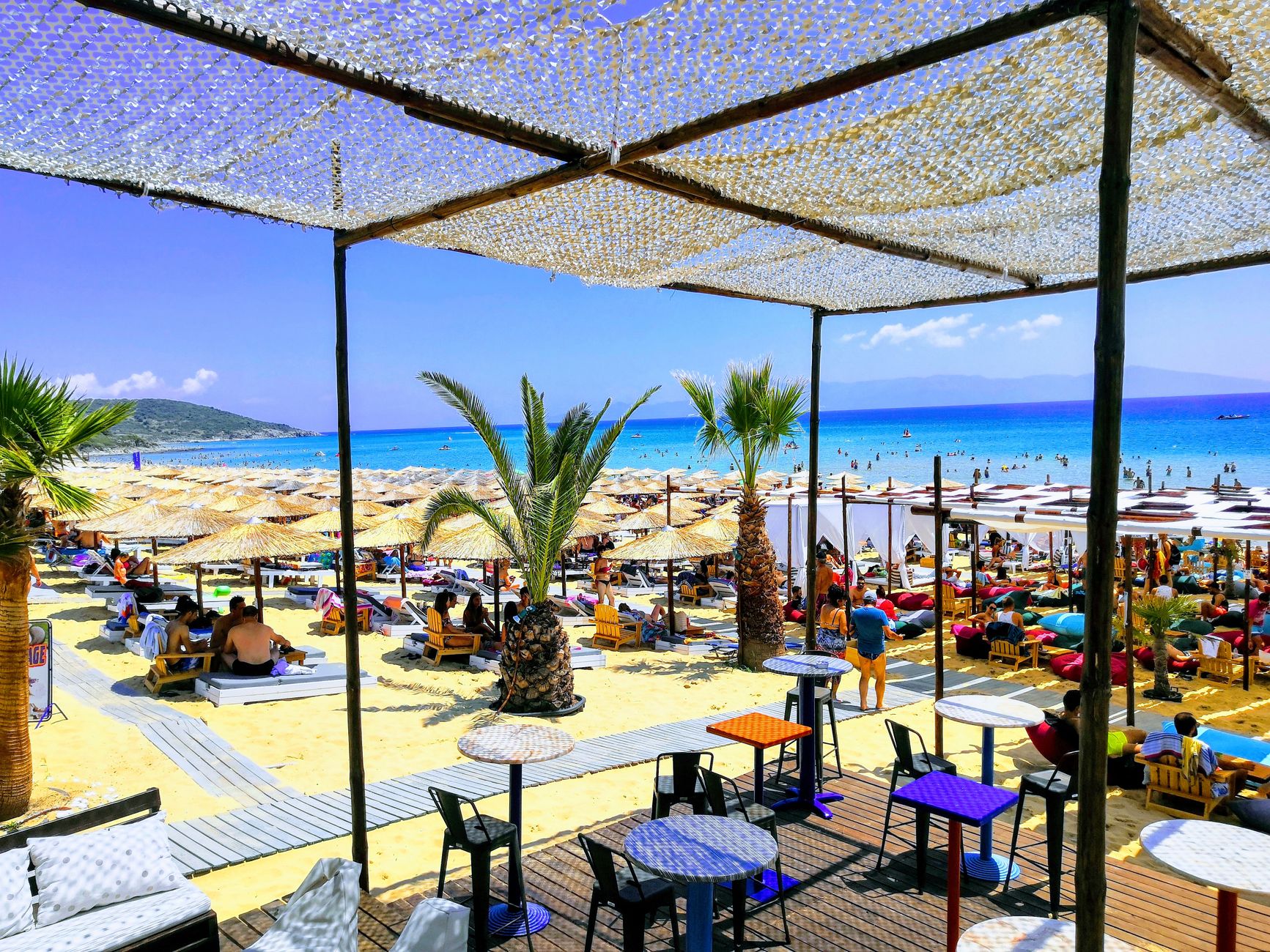 Super Paradise Beach